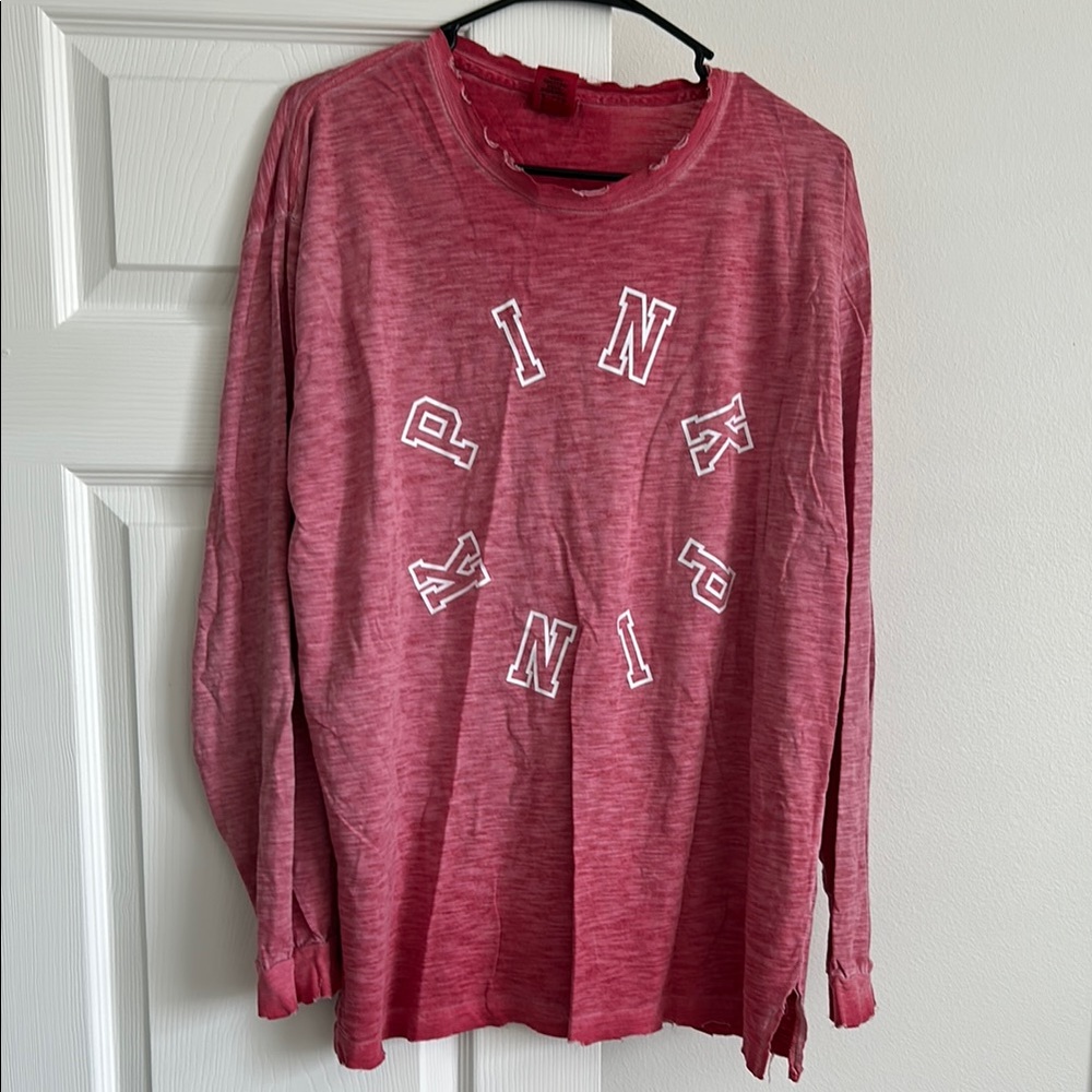 PINK Victoria's Secret Long Sleeve Tee - Red